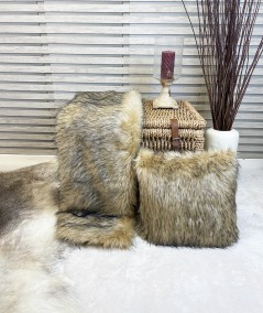 Long haired fur blanket and cushion