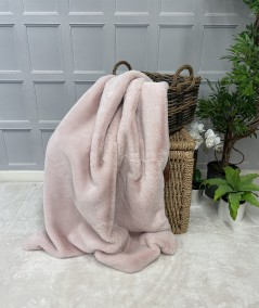 Luxury pink faux fur blanket