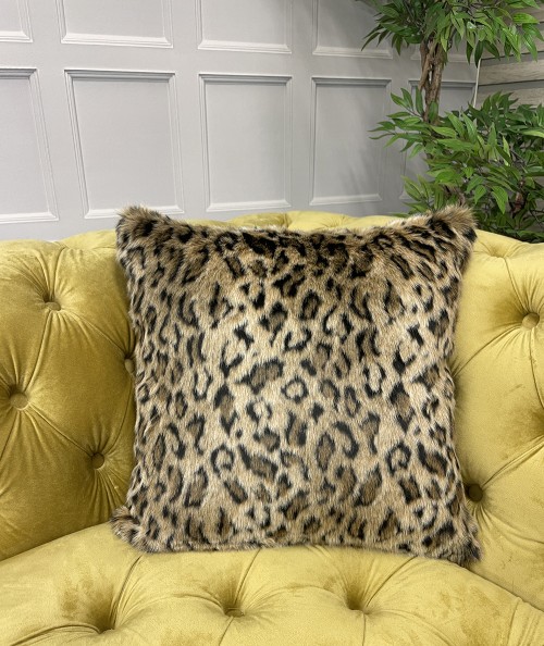 Leopard print fake fur cushion covers in brown