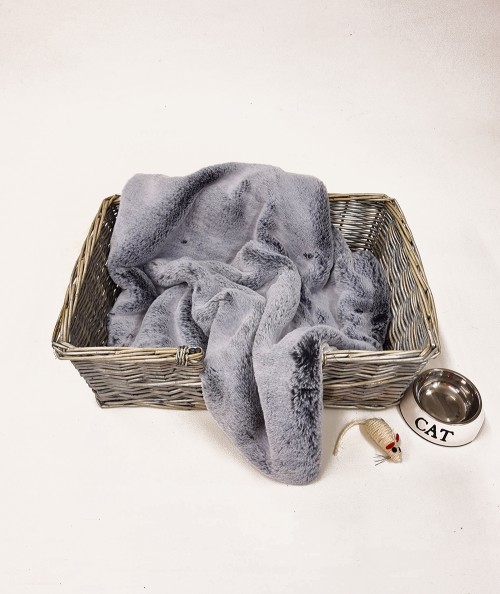 Luxury grey faux fur cat blanket