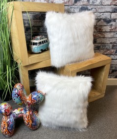 Luxury white fur cushion covers