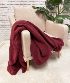 Wine coloured fleece throw