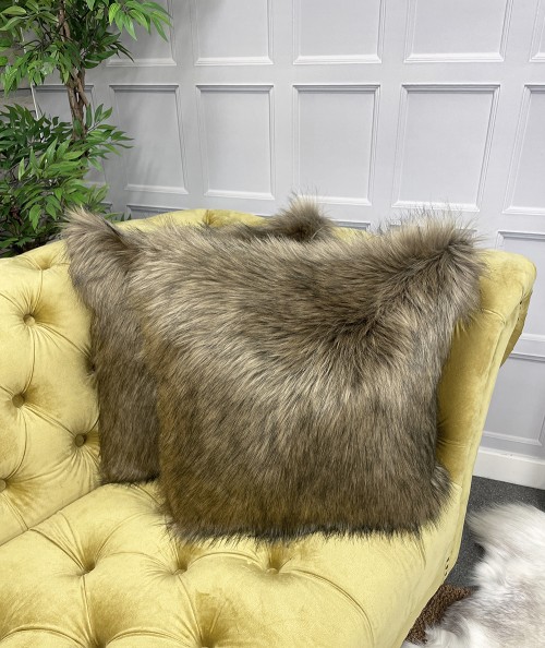 Mixed brown luxury fur cushions