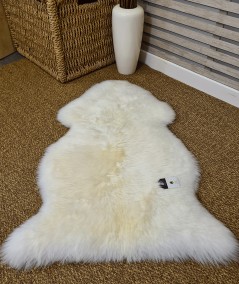 Natural Sheepskin Rug 0129